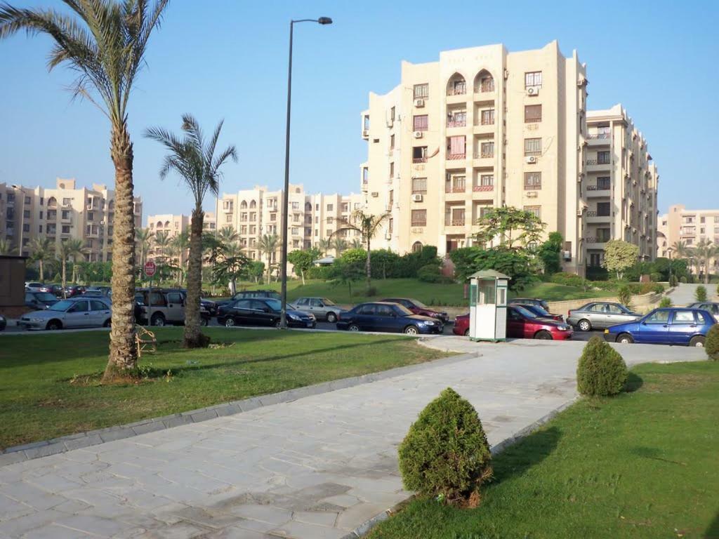 Cheerful Oasis: Fully Equipped Apartment in Rehab City Cairo Exterior photo